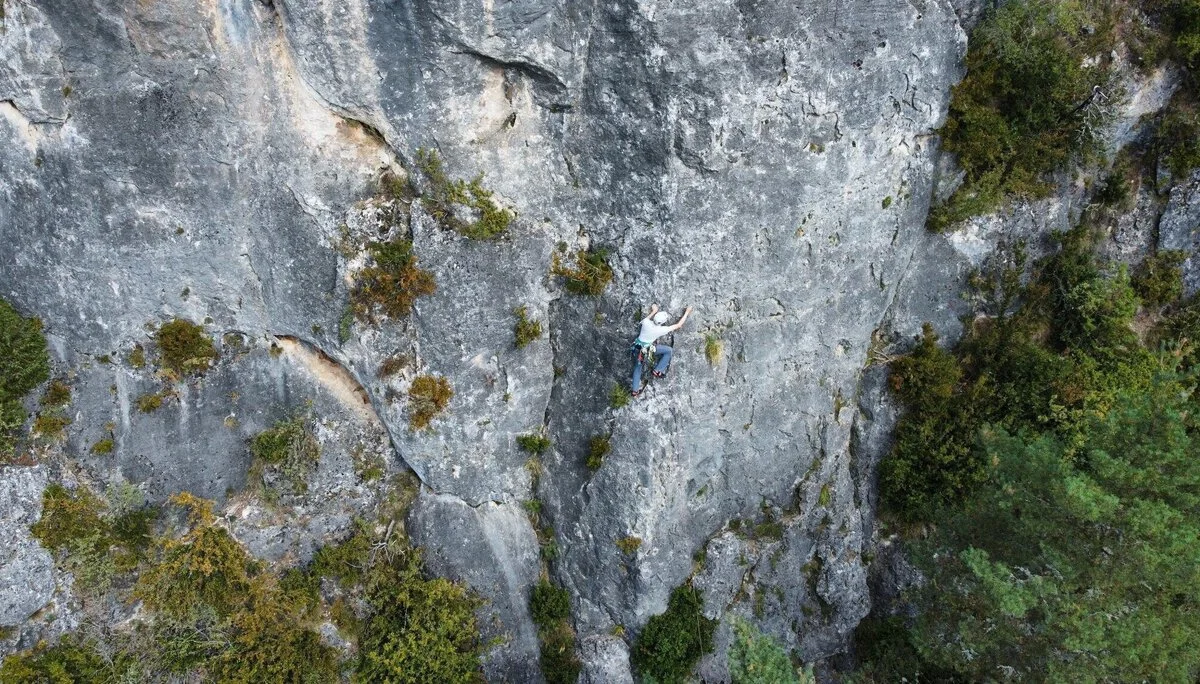 Klettern in der Tarnschlucht | © DAV Offenbach, Felix  Brune