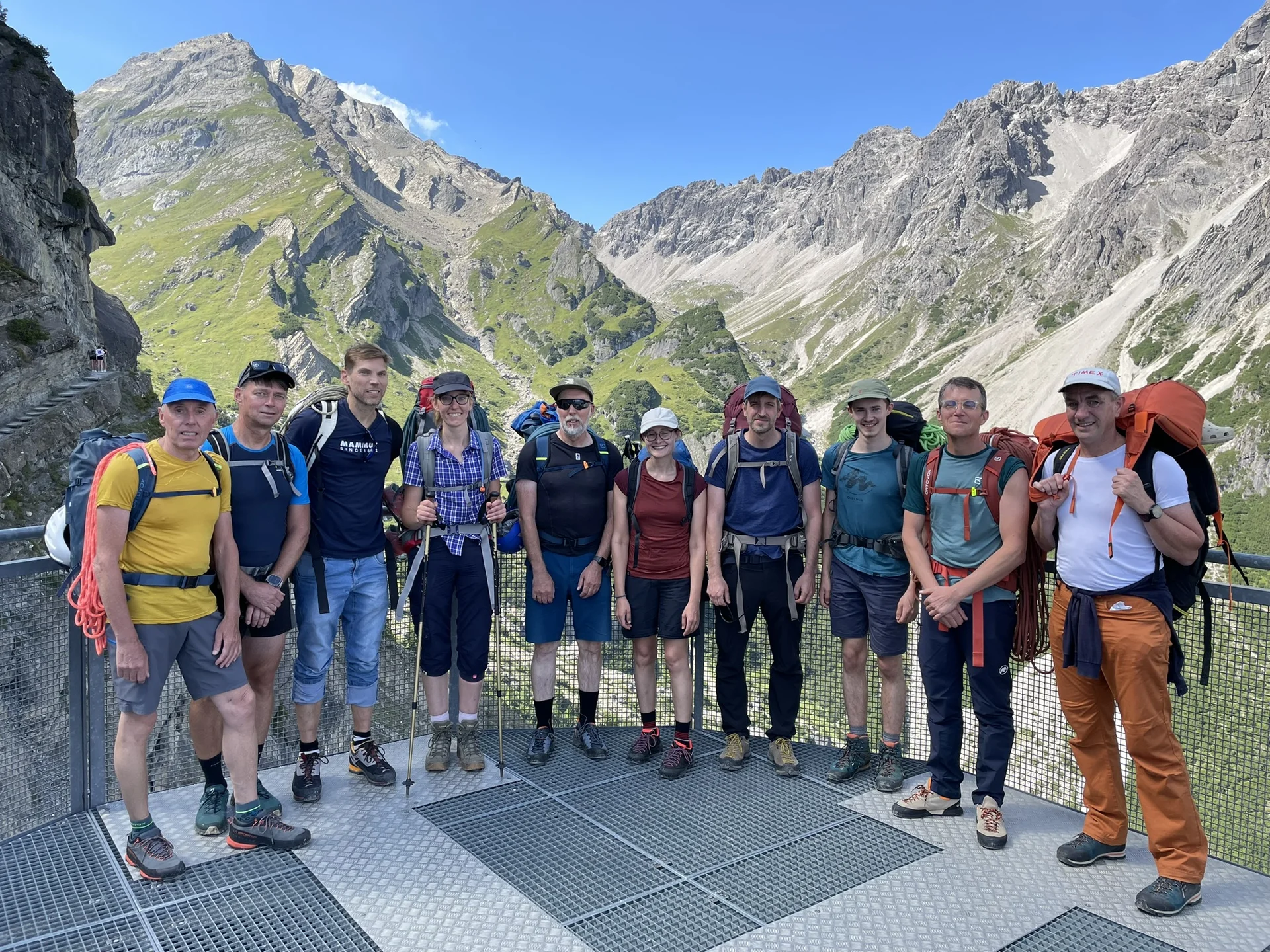 Gruppe am Beginn des Drischelsteigs | © DAV Offenbach