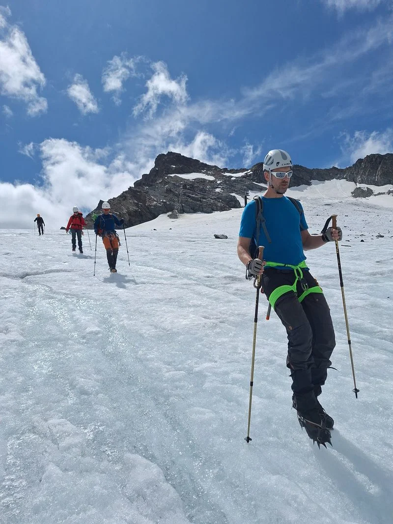 Gletscherbegehung mit Steigeisen | © DAV Offenbach, Daniel Schreiner