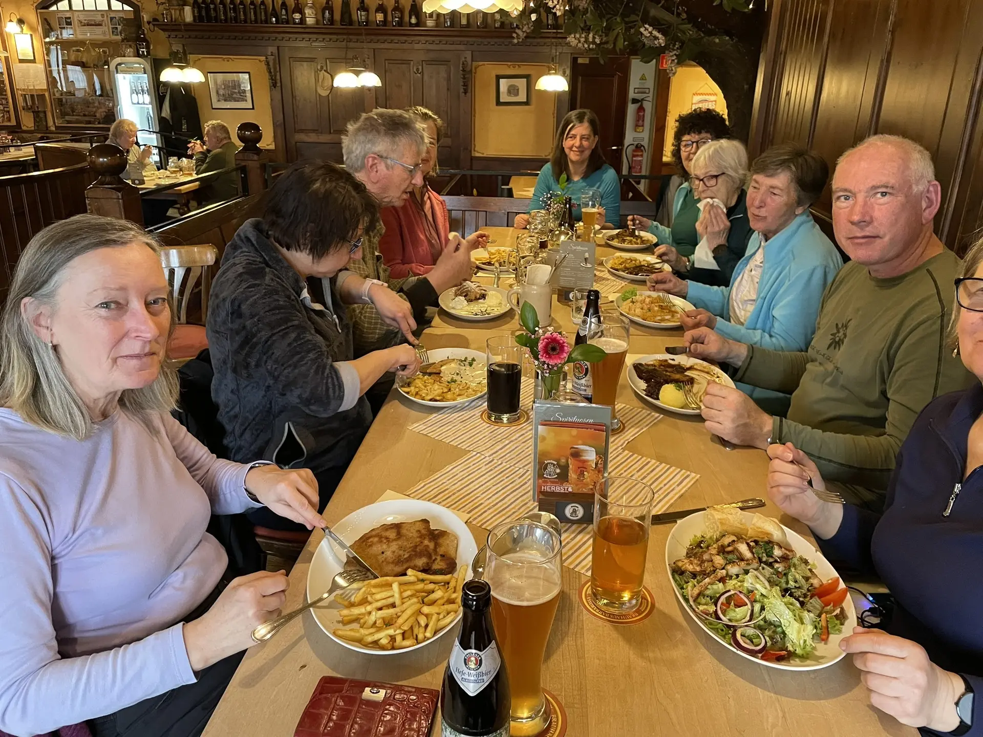 Wandergruppe in der Brauerei | © DAV Offenbach, Michael Jehrke