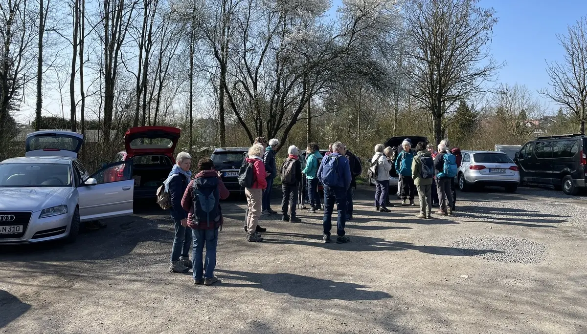 Treffpunkt Parkplatz unterhalb der Ronneburg. | © DAV Offenbach, Michael Jehrke