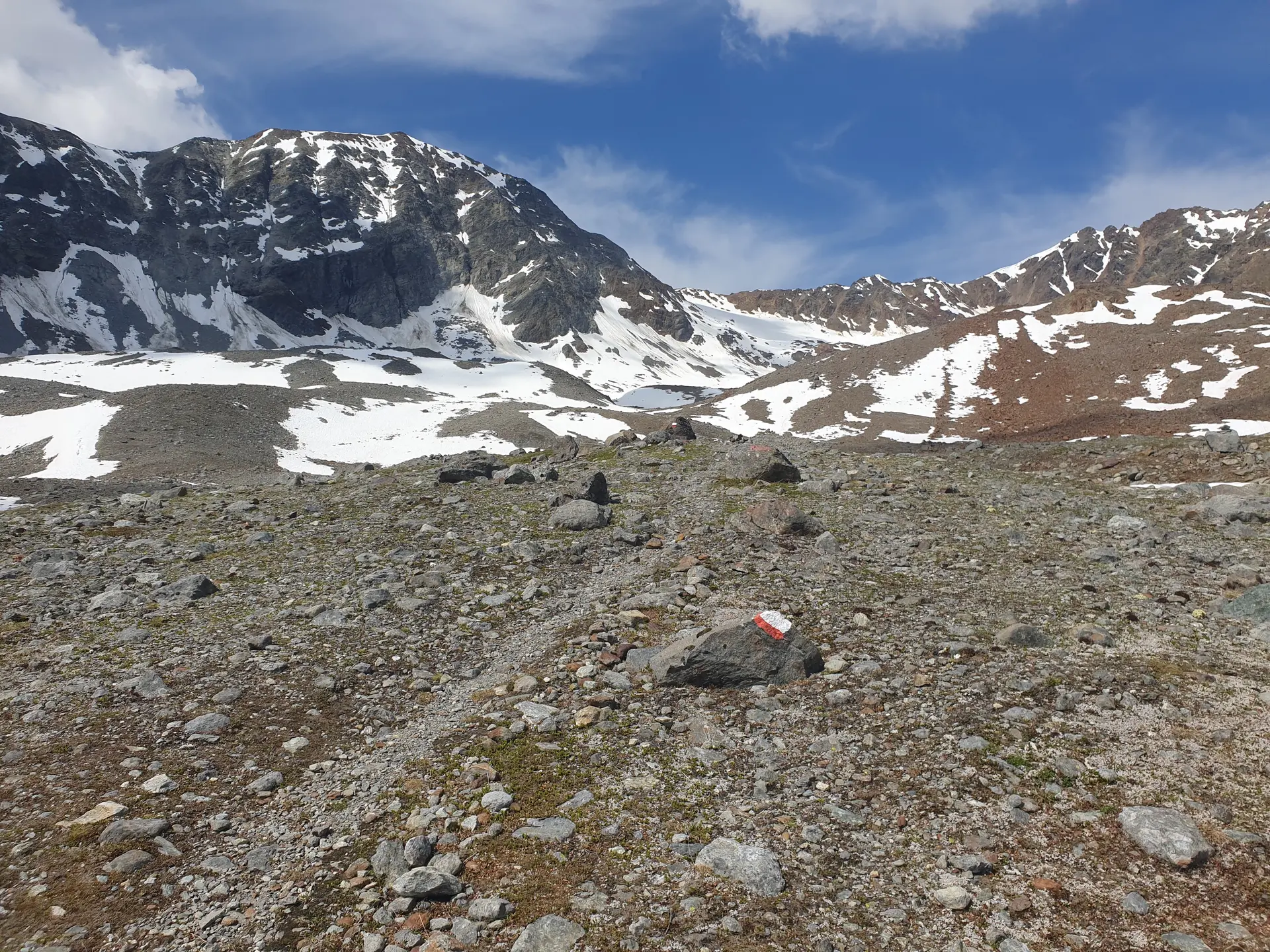 Restschneefelder im Aufstieg Richtung Gletscher | © DAV Offenbach, Martin Jost