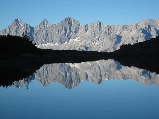 Dachstein im Spiegelsee | © Herbert Raffalt