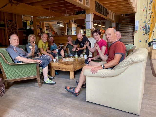 Pause in der Kletterbar | © DAV Offenbach, Thomas Woznik